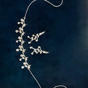 Crystal necklace and earrings set